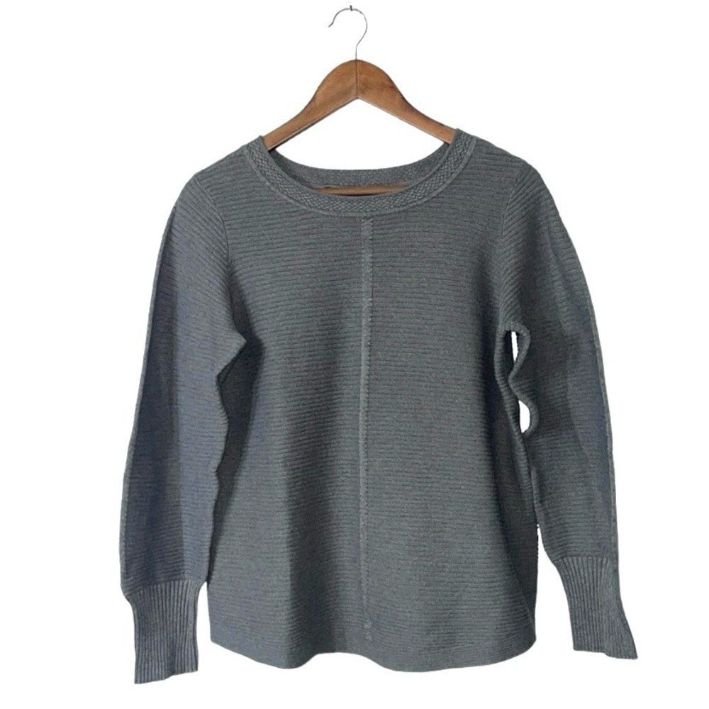 Cyrus Grey Sweater Ribbed Rayon Nylon Winter Fall Classic Modern Size Medium